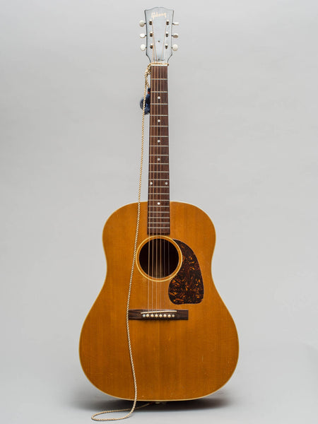 1947-Gibson-J50-1_grande.jpg?v