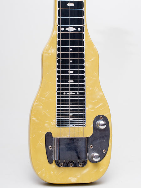 1950s Fender Champ – TR Crandall Guitars