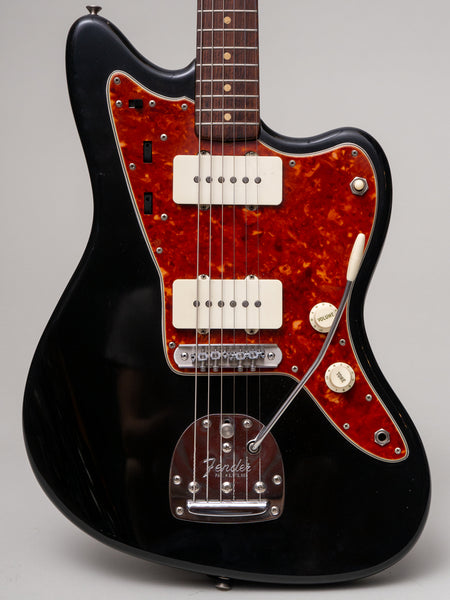 1963FenderJazzmasterBlackRefin