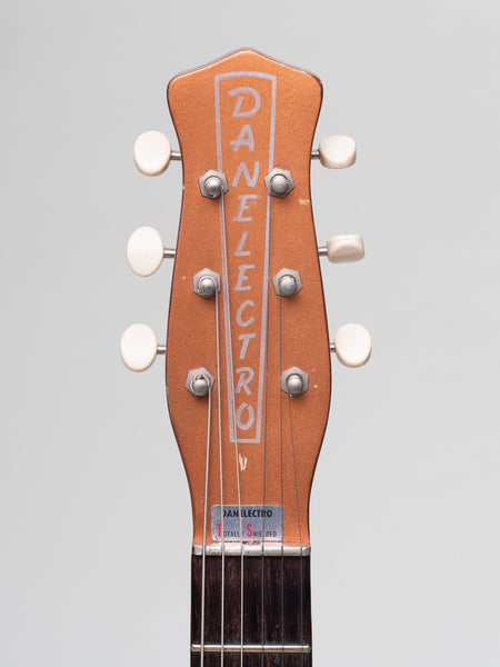 1964_Danelectro_DC-23022-