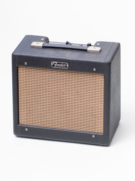 1964_Fender_ChampAmp-3_grande.