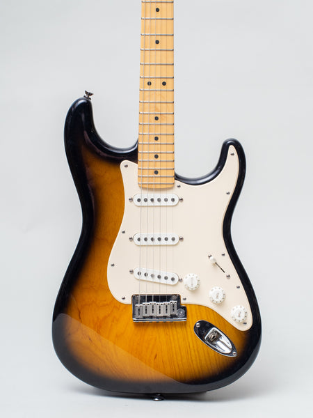 2014_Fender_Stratocaster50than