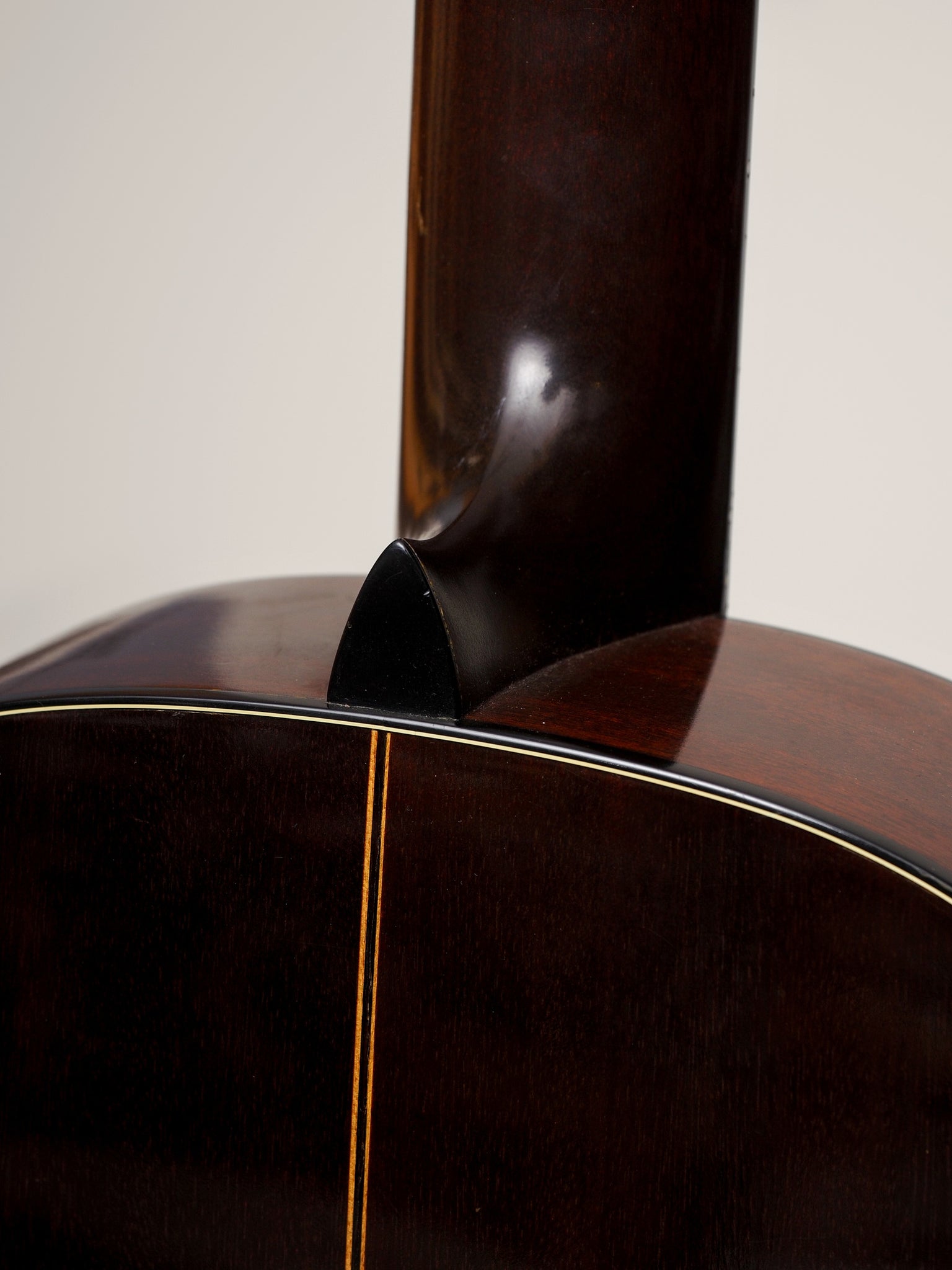 1973 Martin N-10 SN: 320643 – TR Crandall Guitars