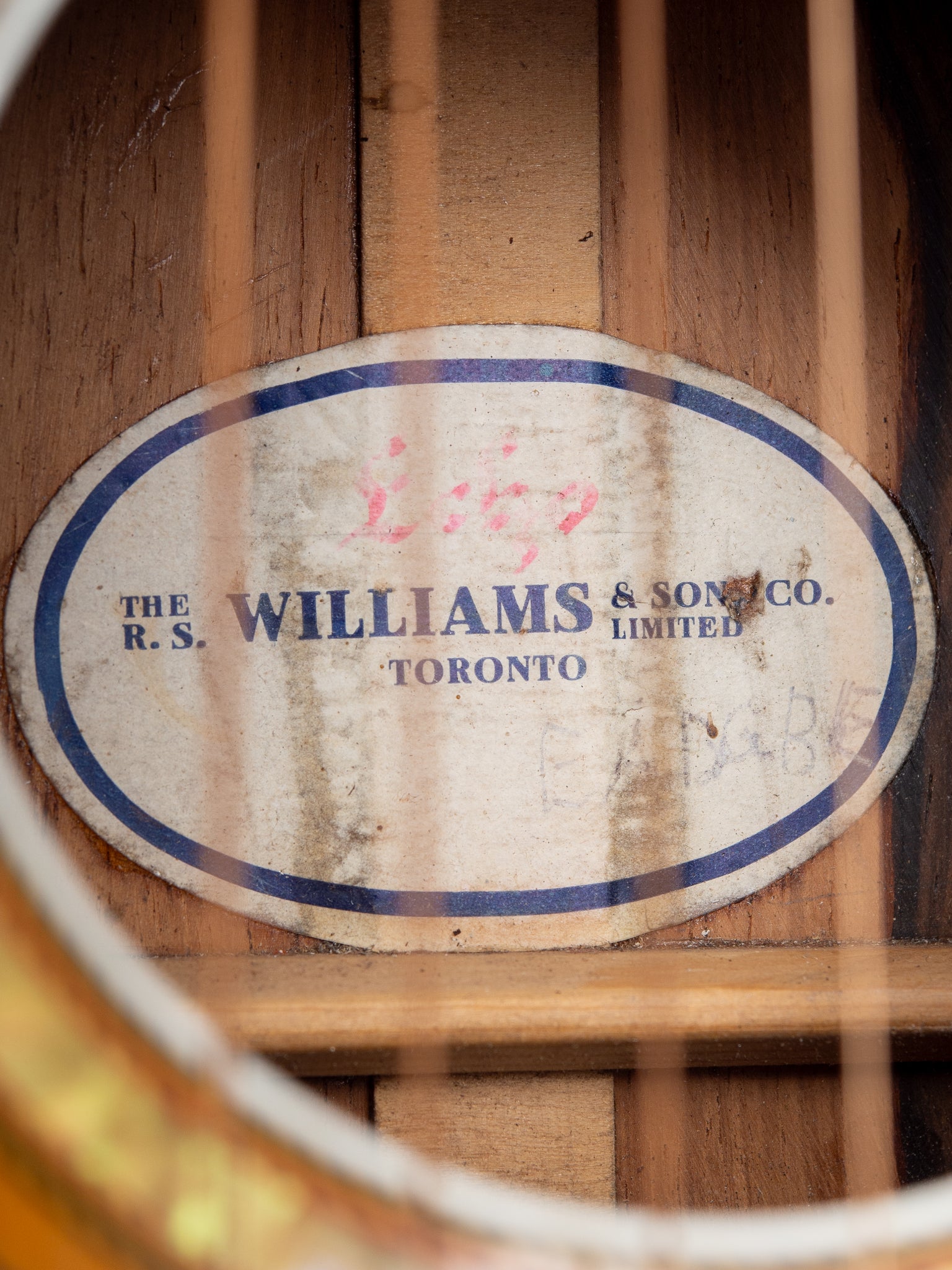 1908 Lyon & Healy R.S. Williams