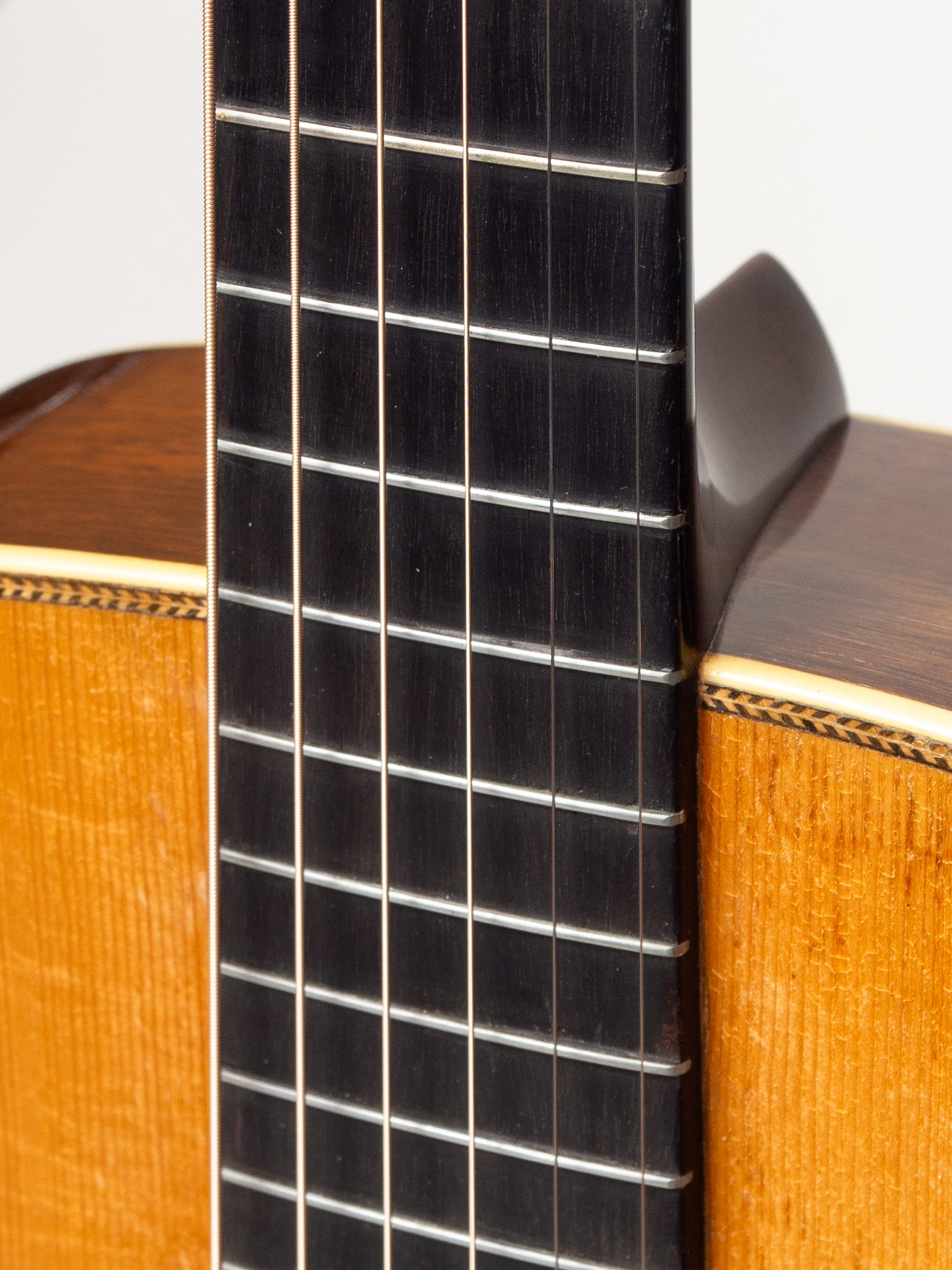 1930 Martin OM-28