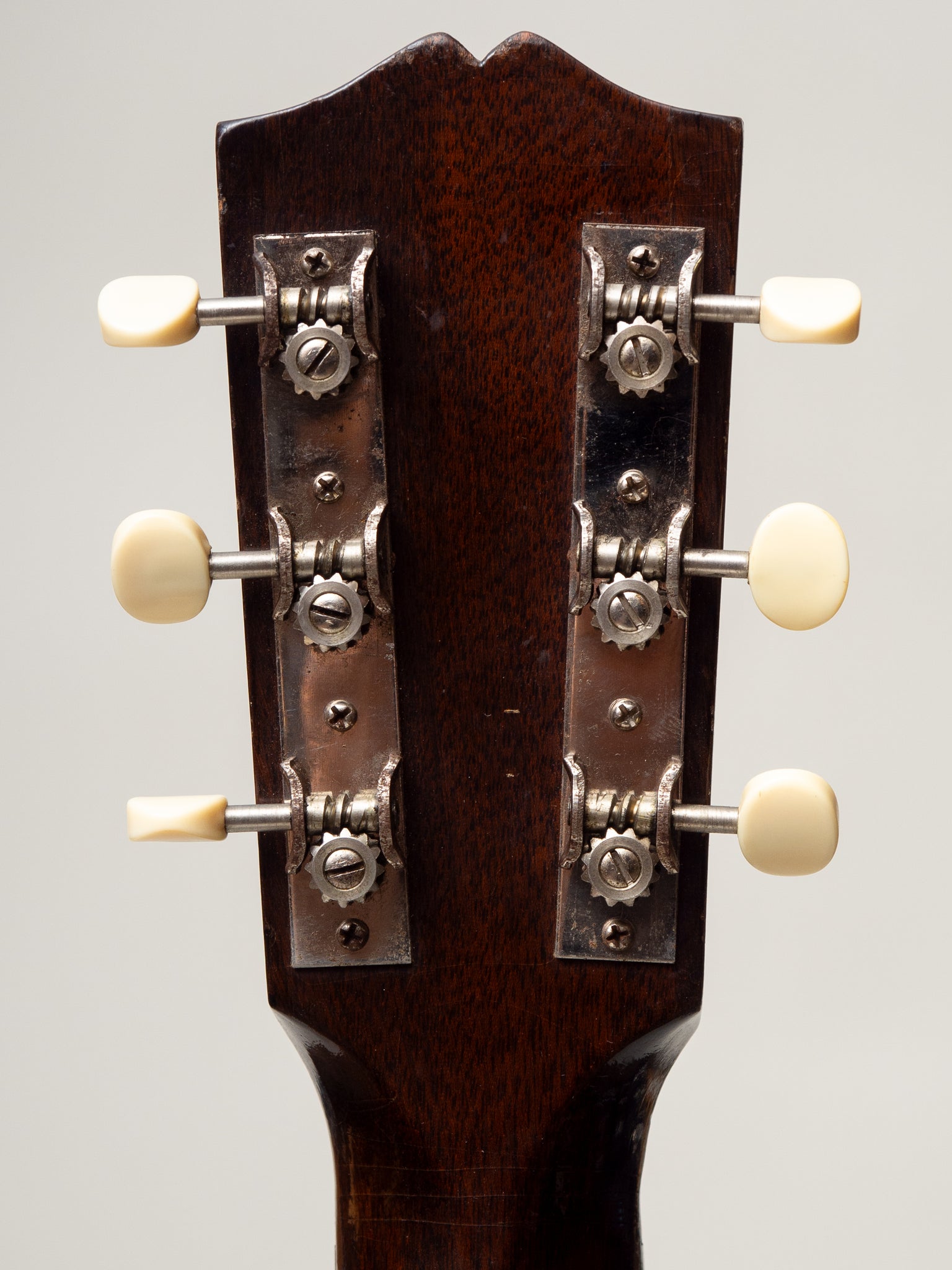 1937 Gibson L-00