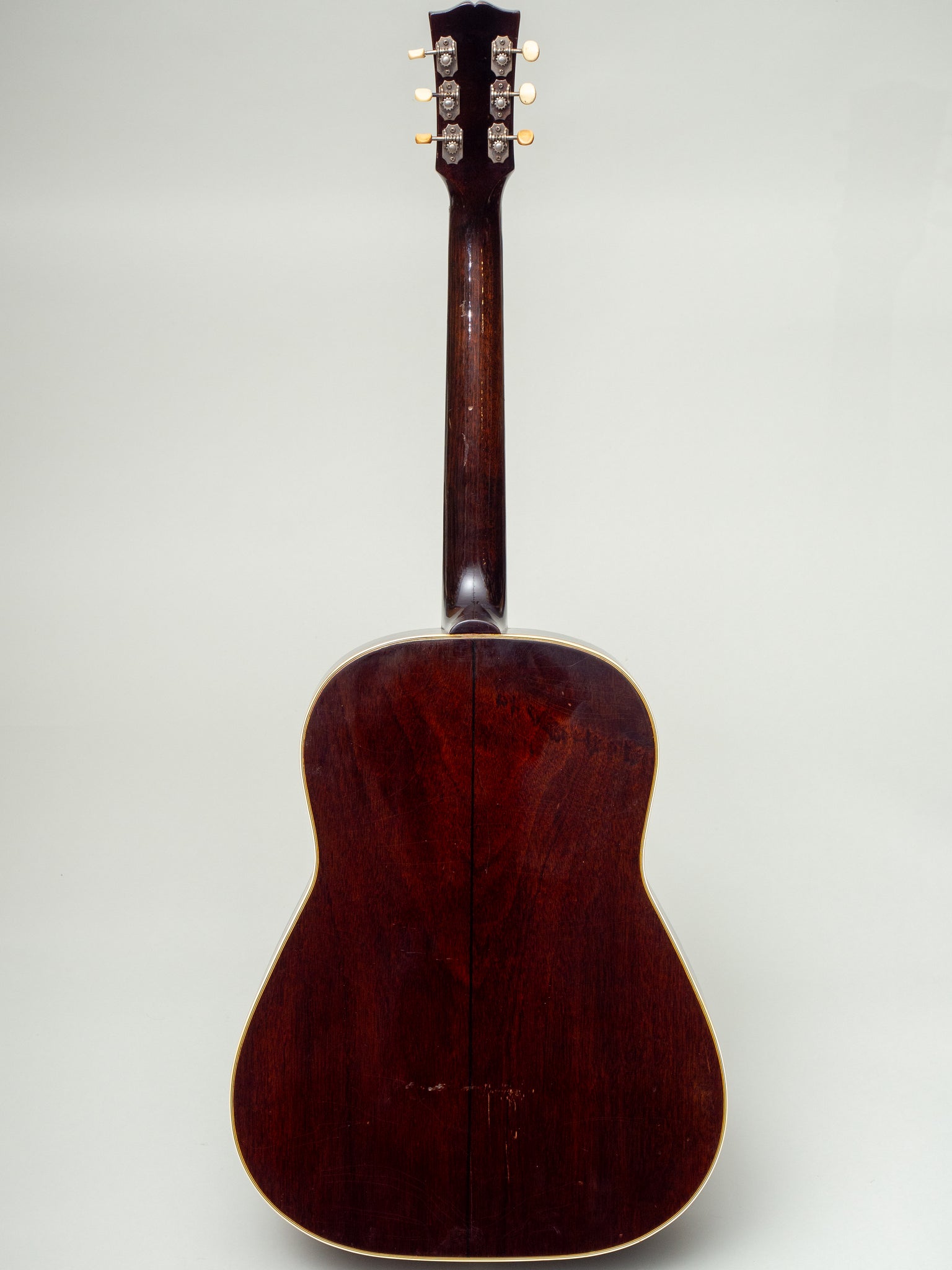 1943 Gibson Southern Jumbo