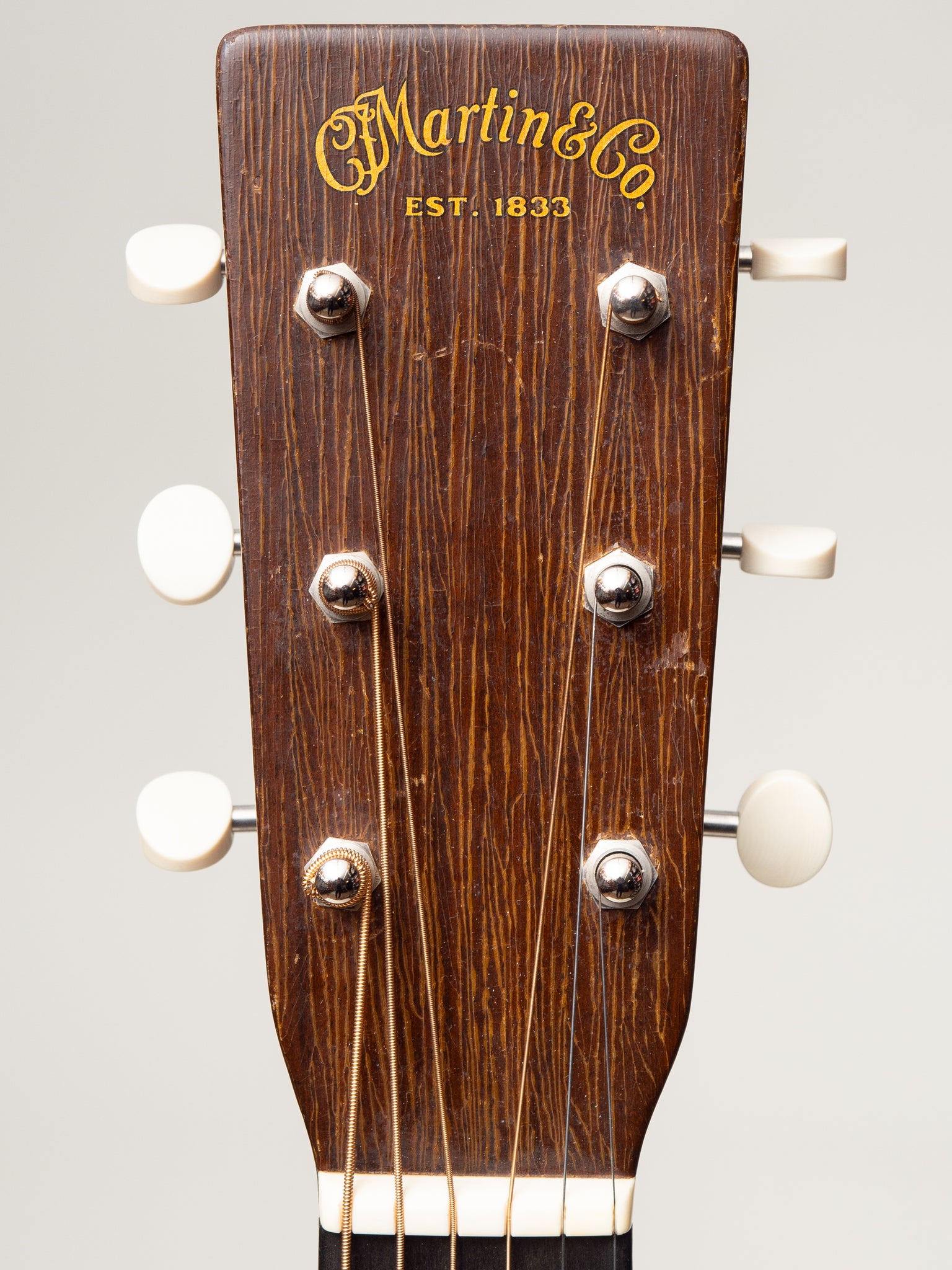 1943 Martin D-18