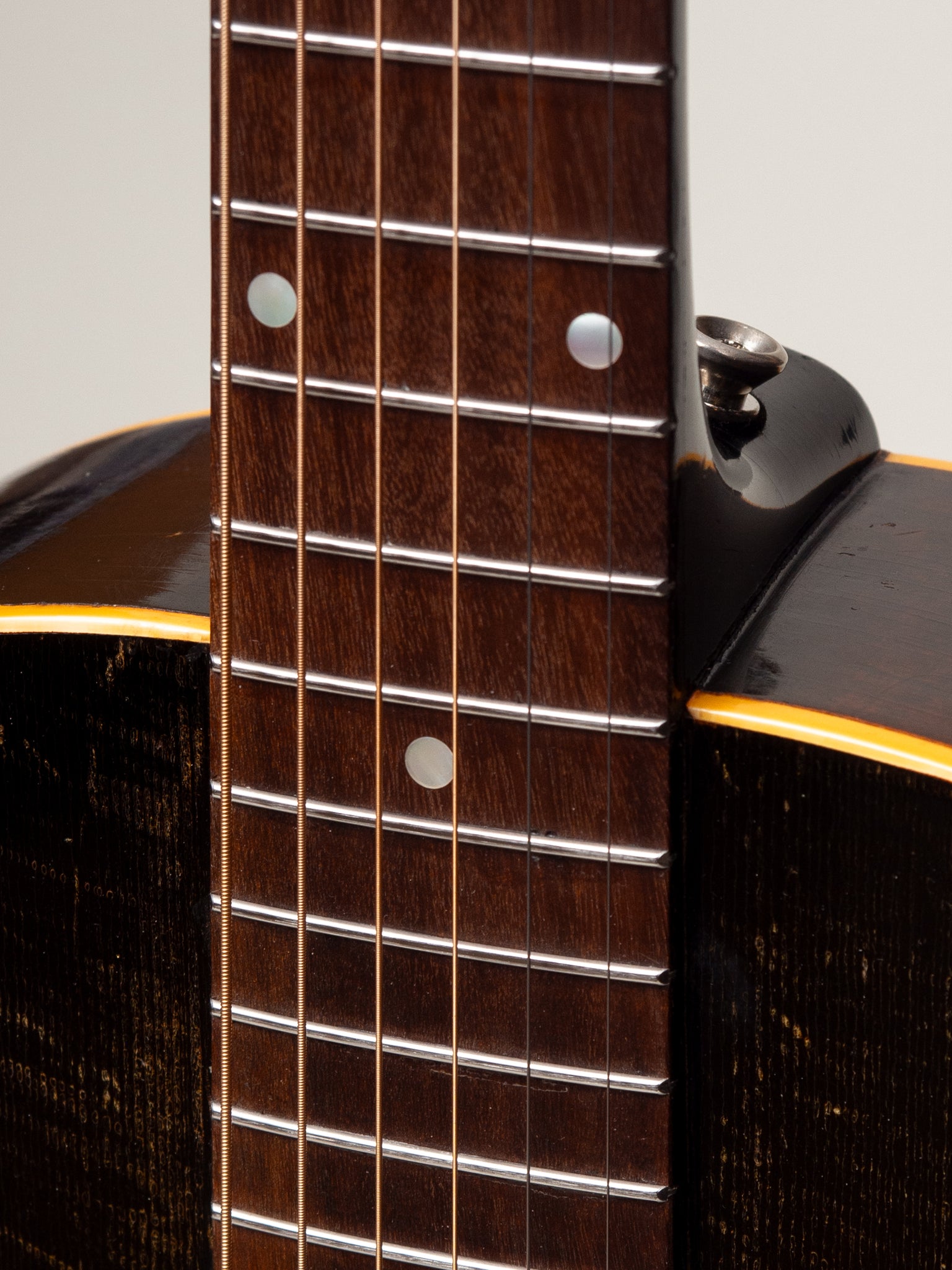 1945 Gibson LG-2 Maple Neck
