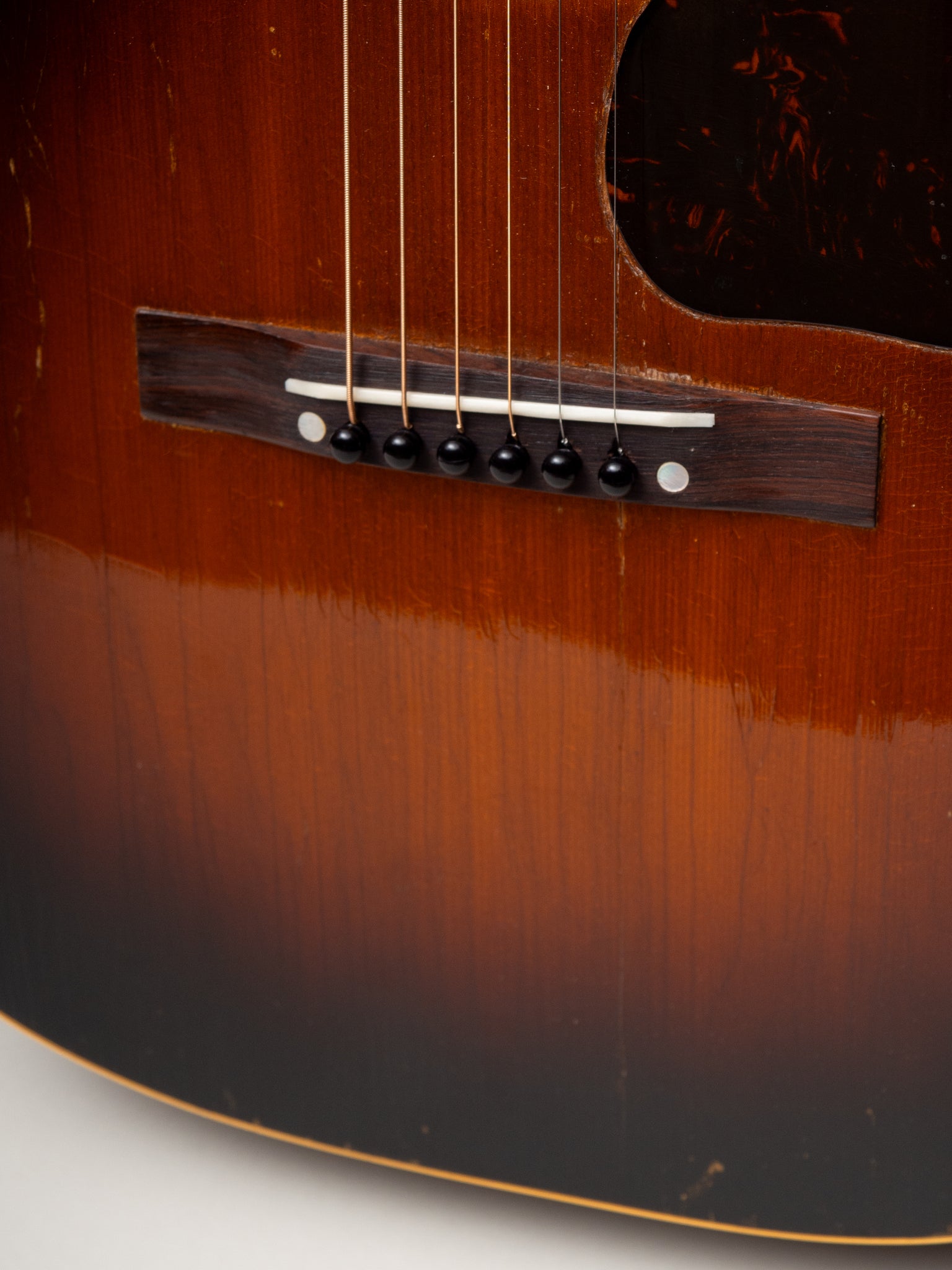 1945 Gibson LG-2 Maple Neck