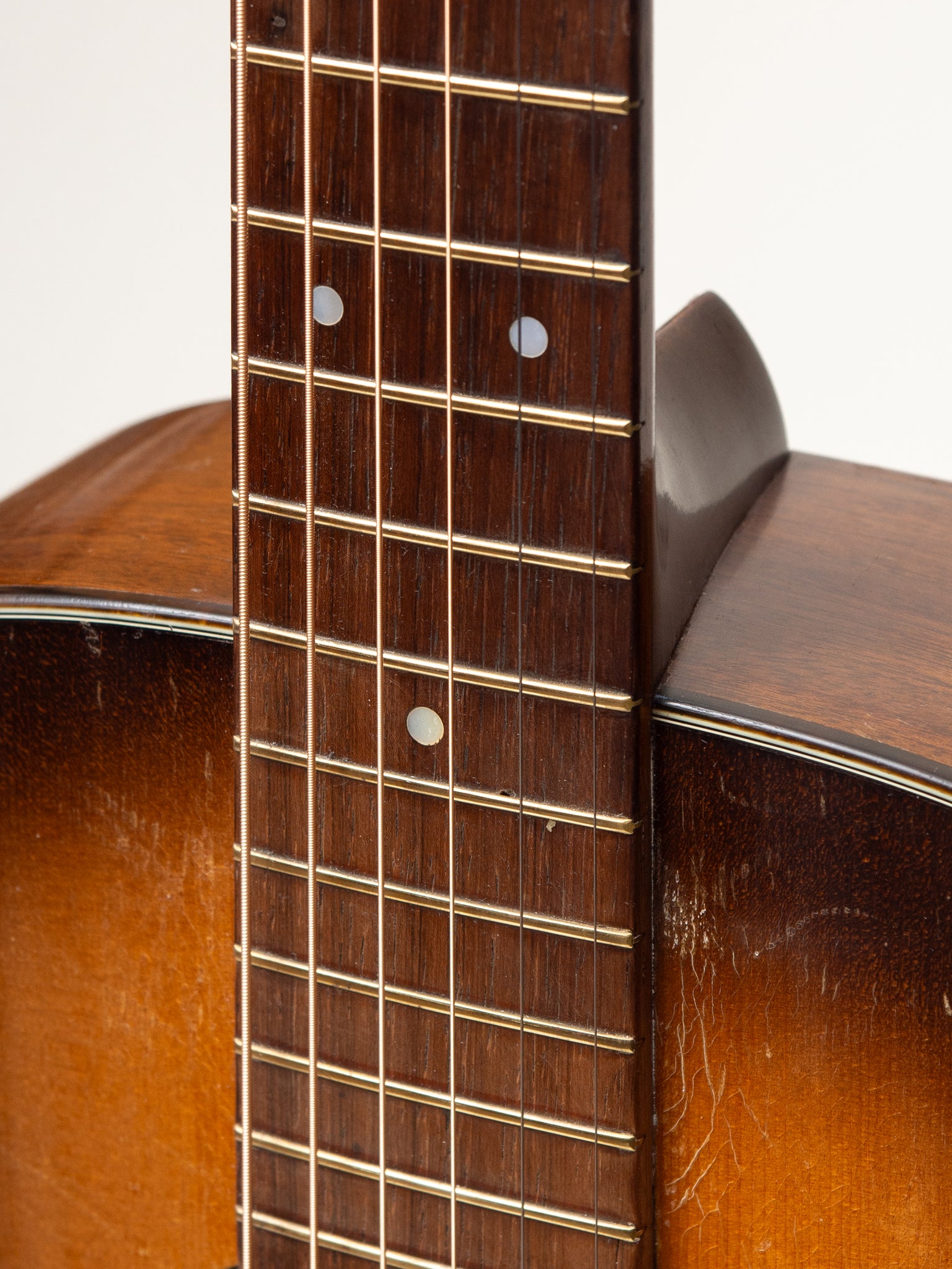 1945 Martin 0-18 Shade Top