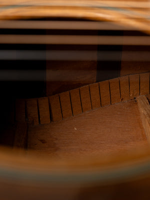 1945 Martin 0-18 Shade Top