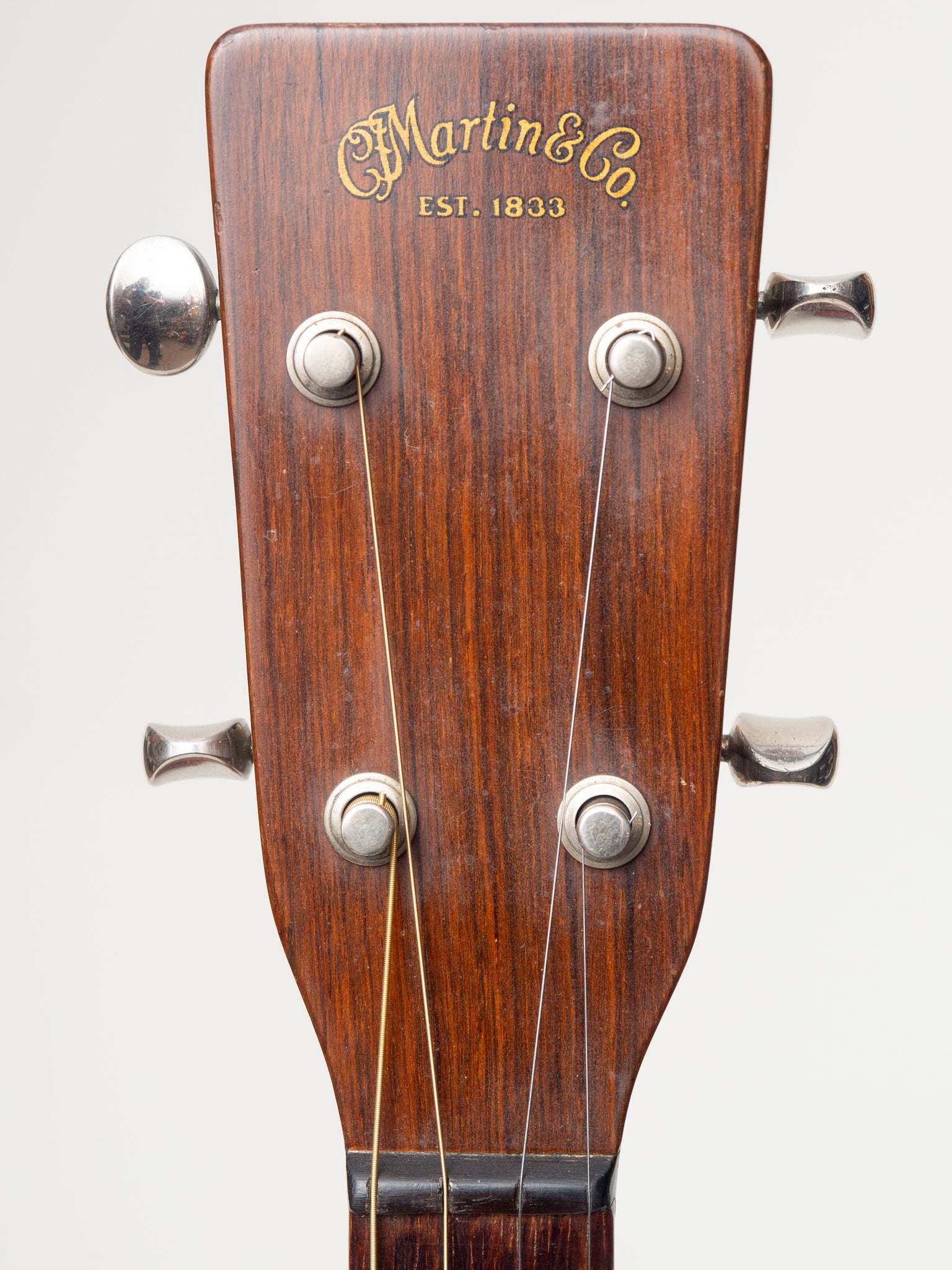 1950 Martin 0-18T