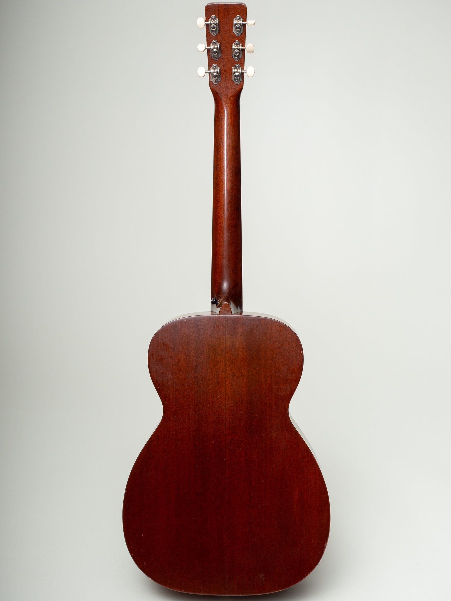 1960 Martin 0-15