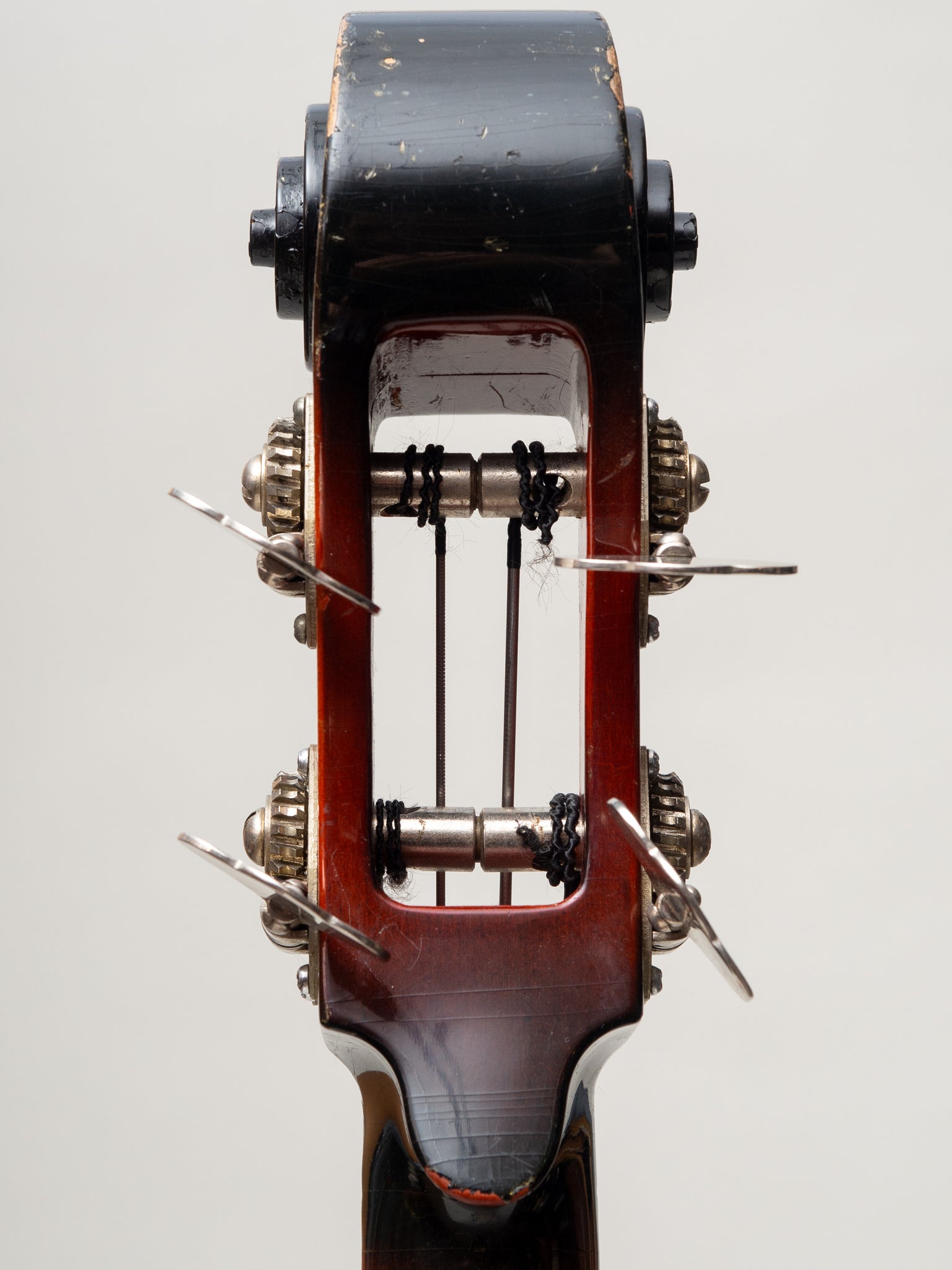 1969 Ampeg AUB-1 Bass