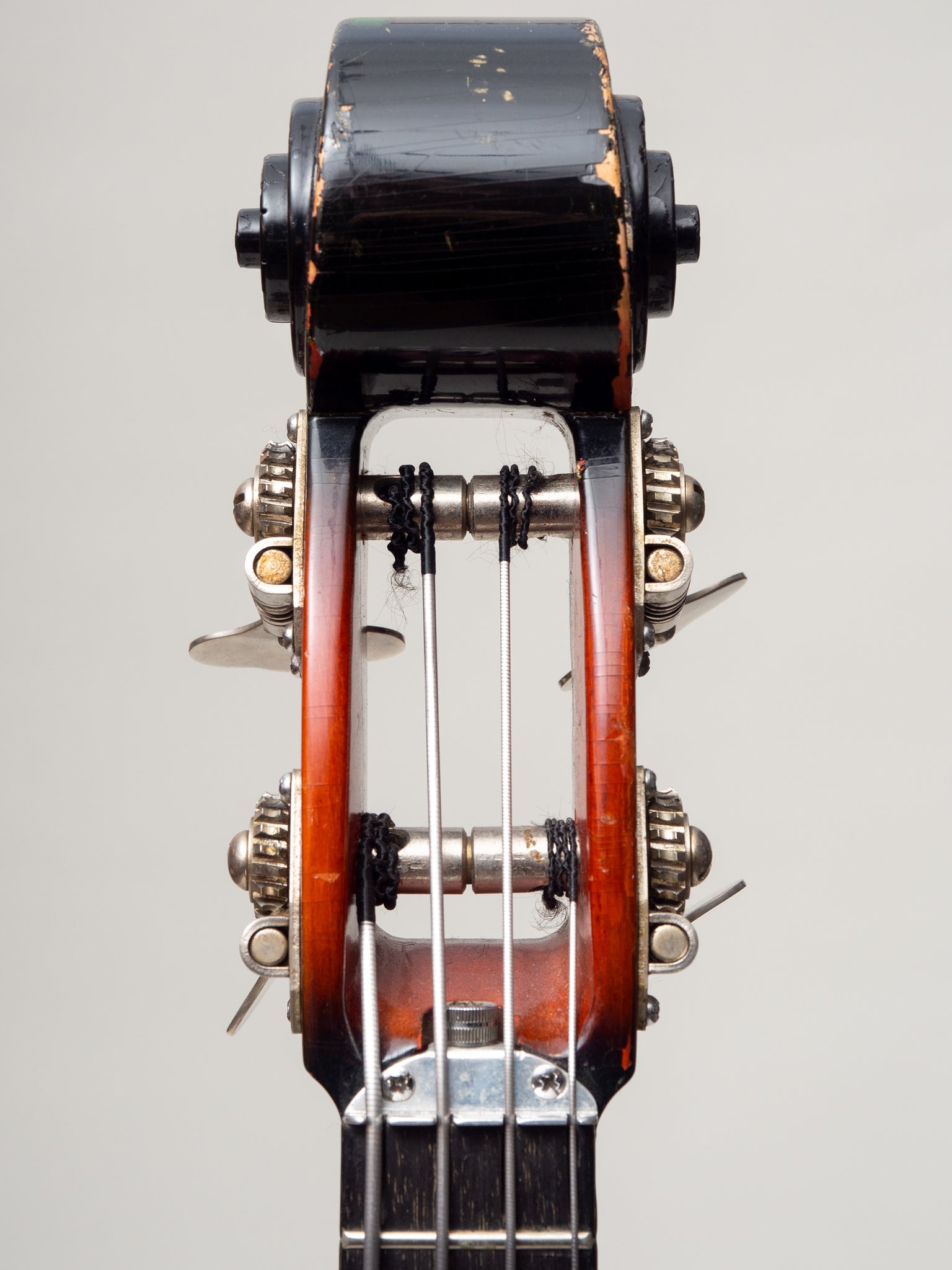 1969 Ampeg AUB-1 Bass