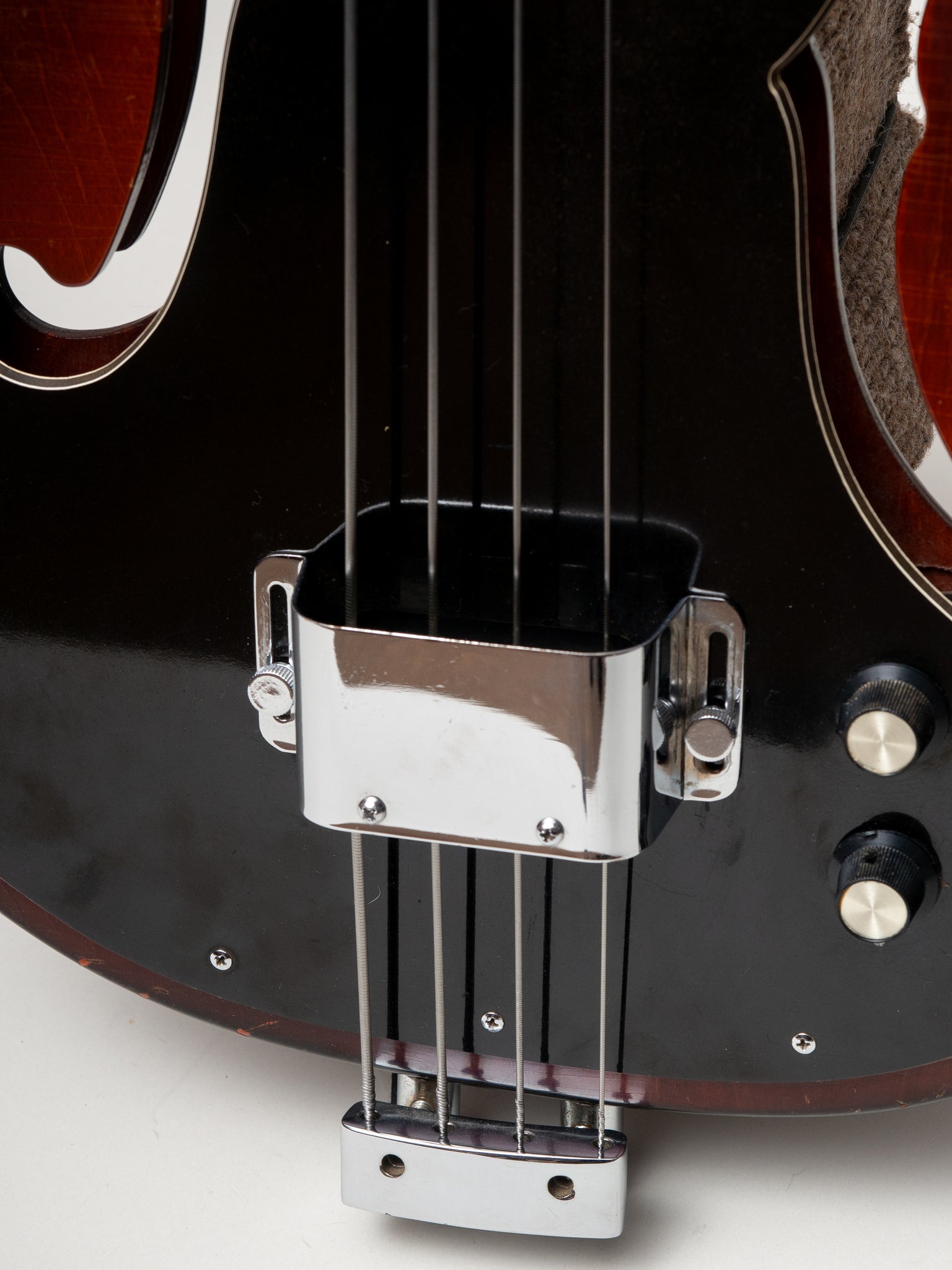 1969 Ampeg AUB-1 Bass