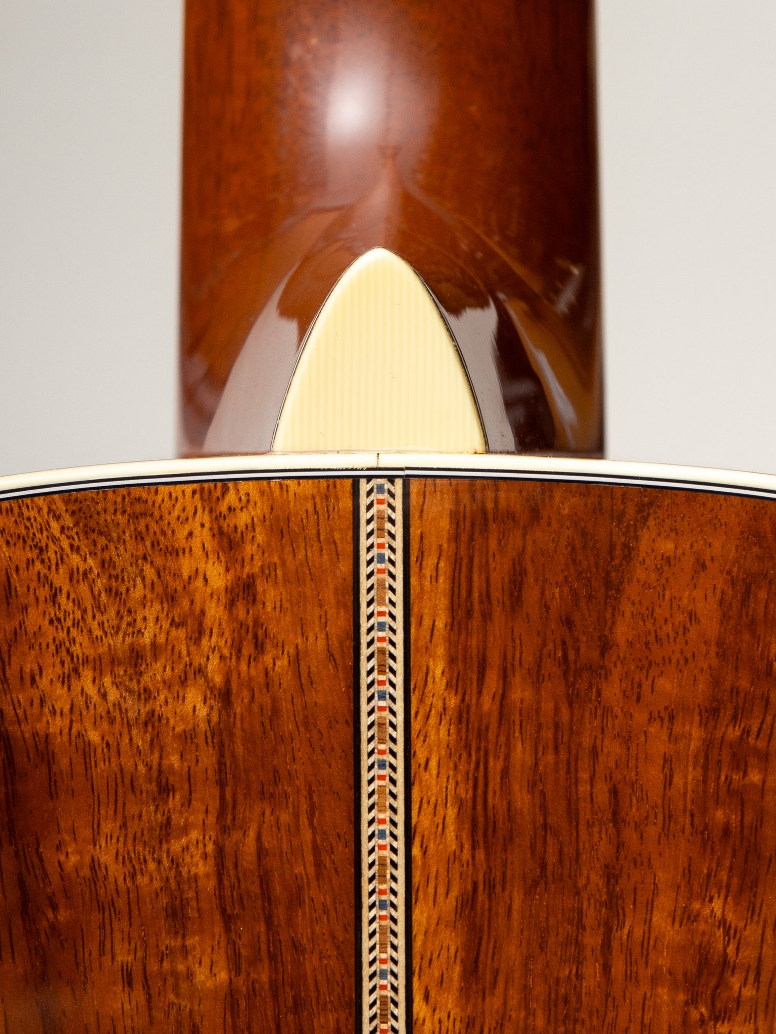 2001 Martin 00-37KSM
