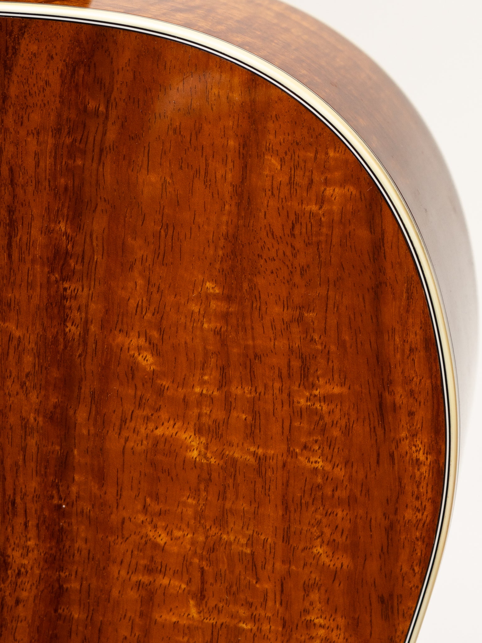 2001 Martin 00-37KSM