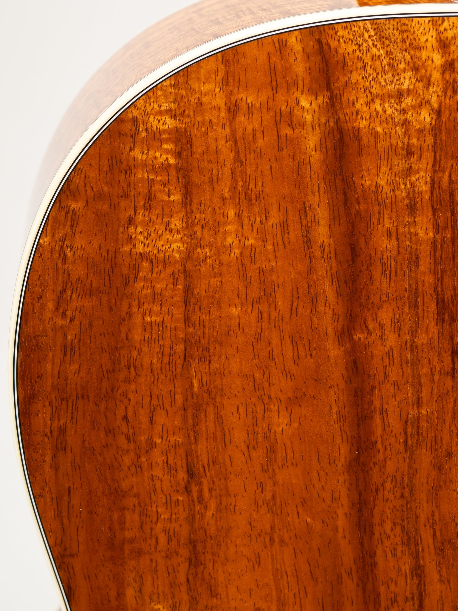 2001 Martin 00-37KSM