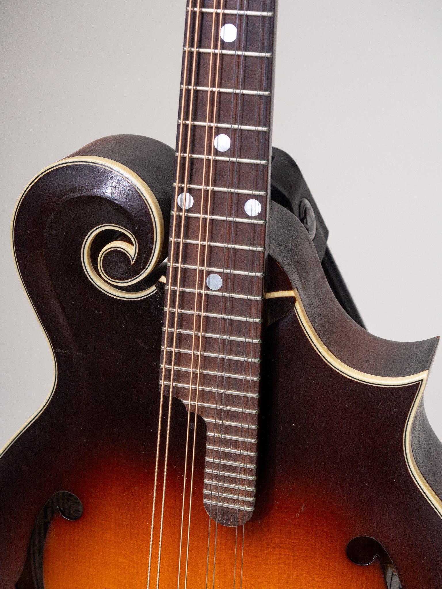2012 Gibson F-9 Custom #1 Korina Mandolin Neck Joint Front