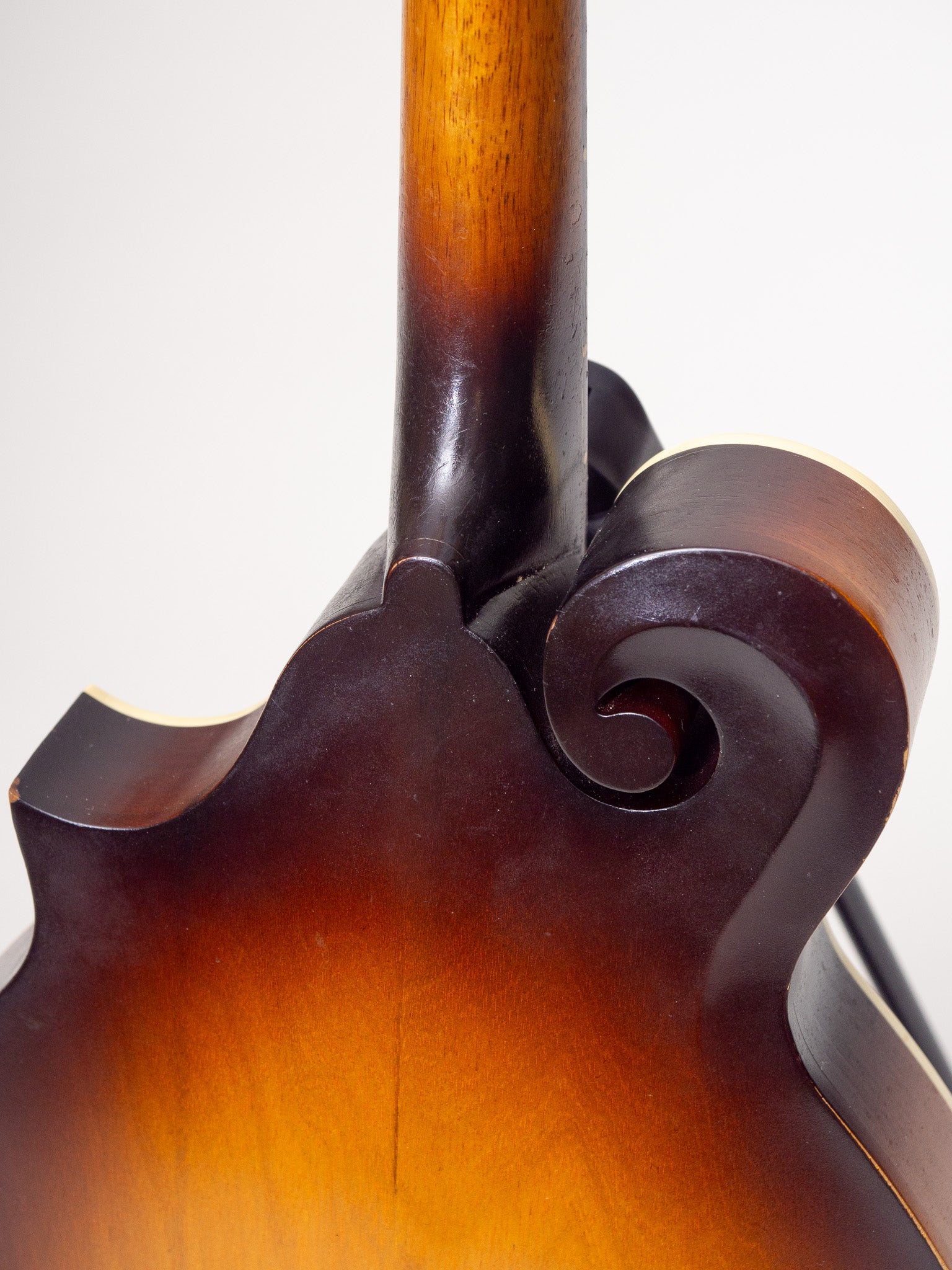 2012 Gibson F-9 Custom #1 Korina Mandolin Neck Heel
