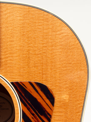 2013 Gibson J-35 Banner Resissue