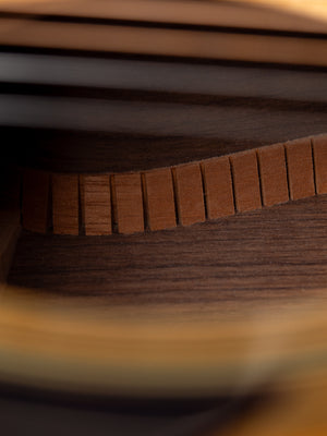 2018 Martin OM-28