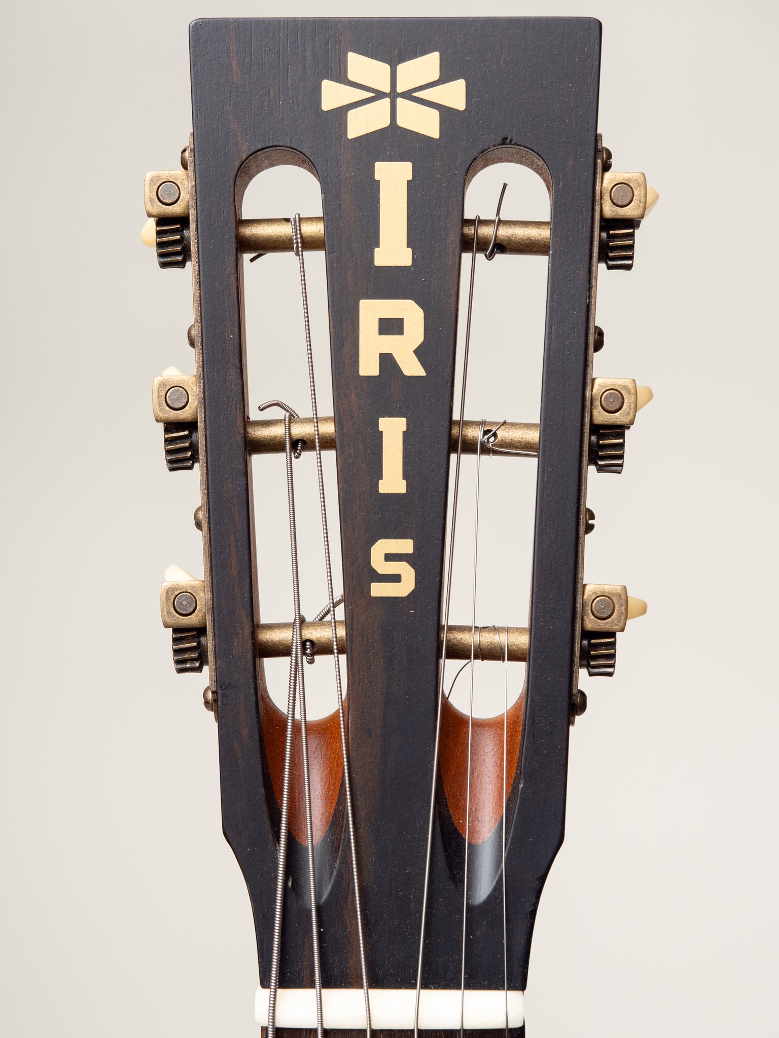 2021 Iris 000 12 Fret