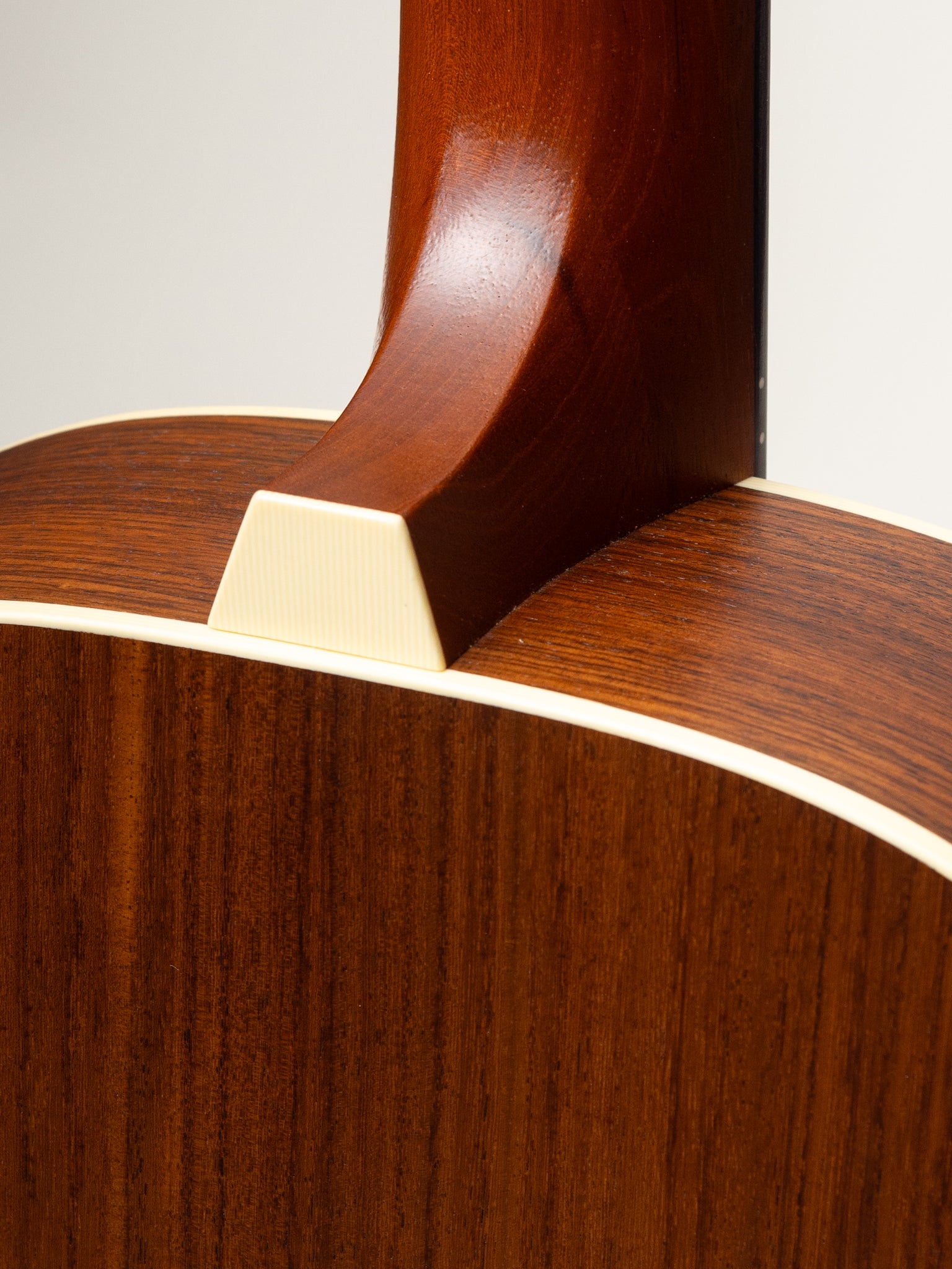 2021 Iris 000 12 Fret