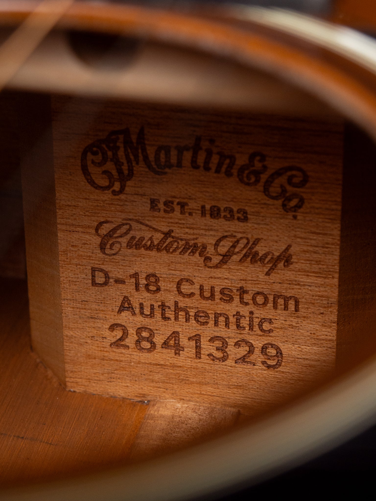 2024 Martin D-18 1937 Authentic Ambertone