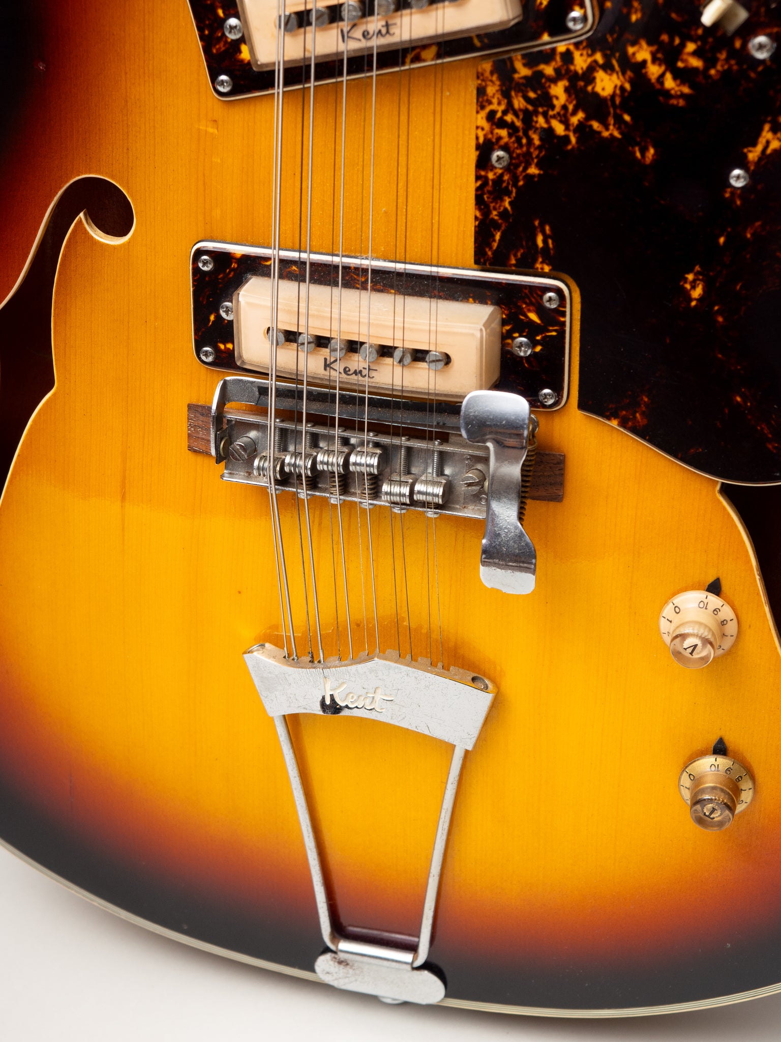 C. 1967 Kent Model 821 12 String