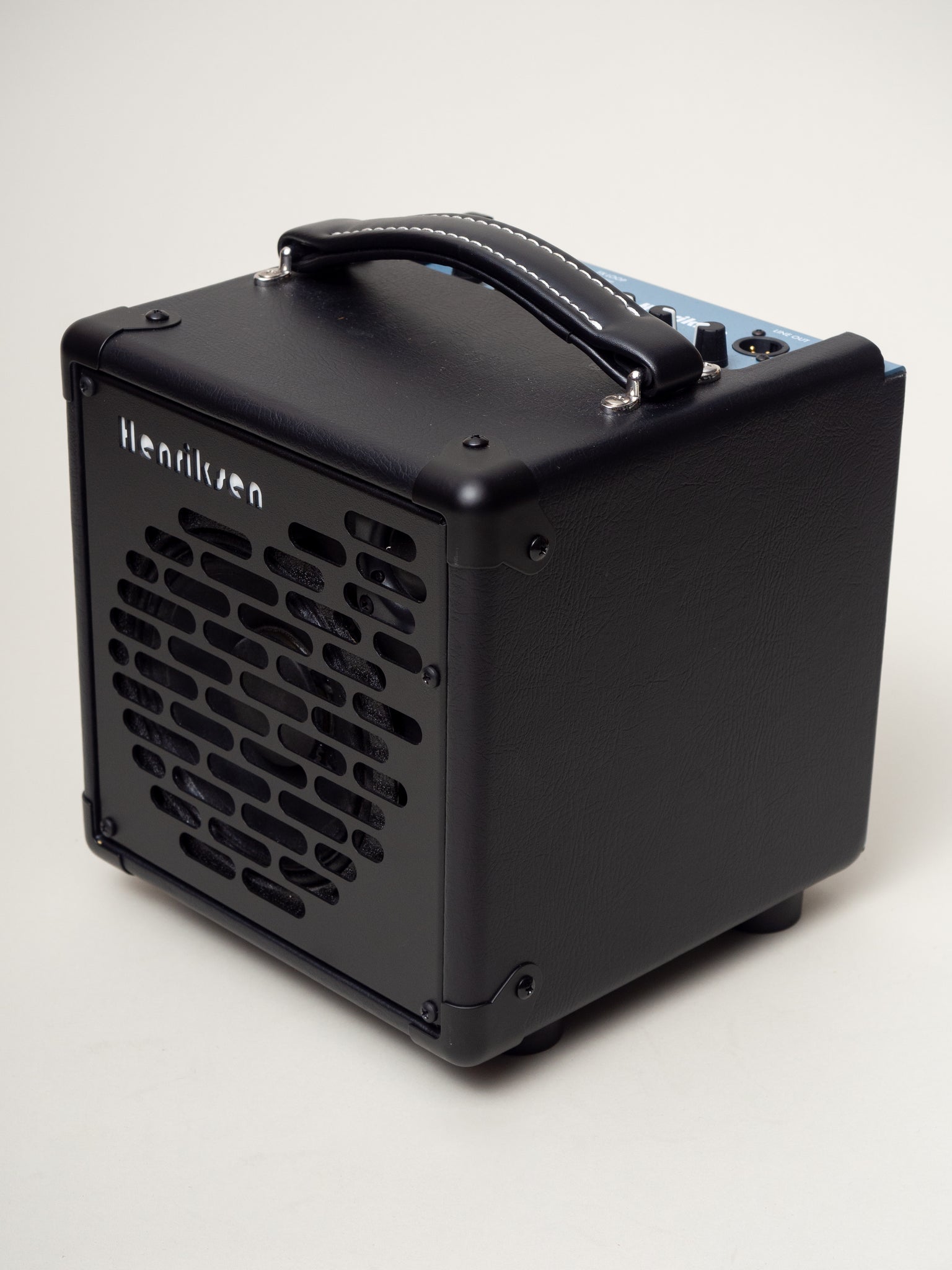 Used Henriksen Blu Amp