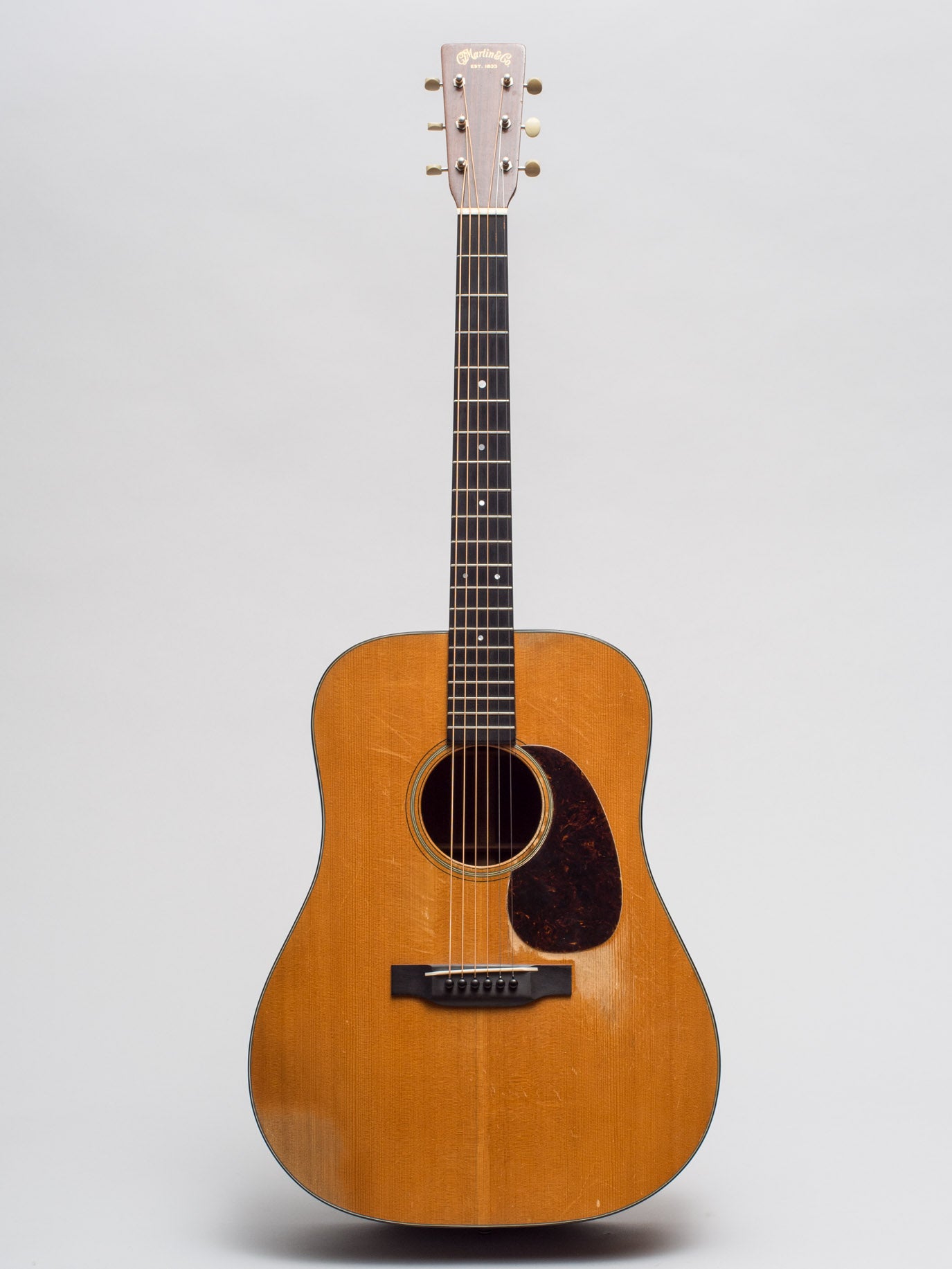 1943 Martin D-18 – TR Crandall Guitars