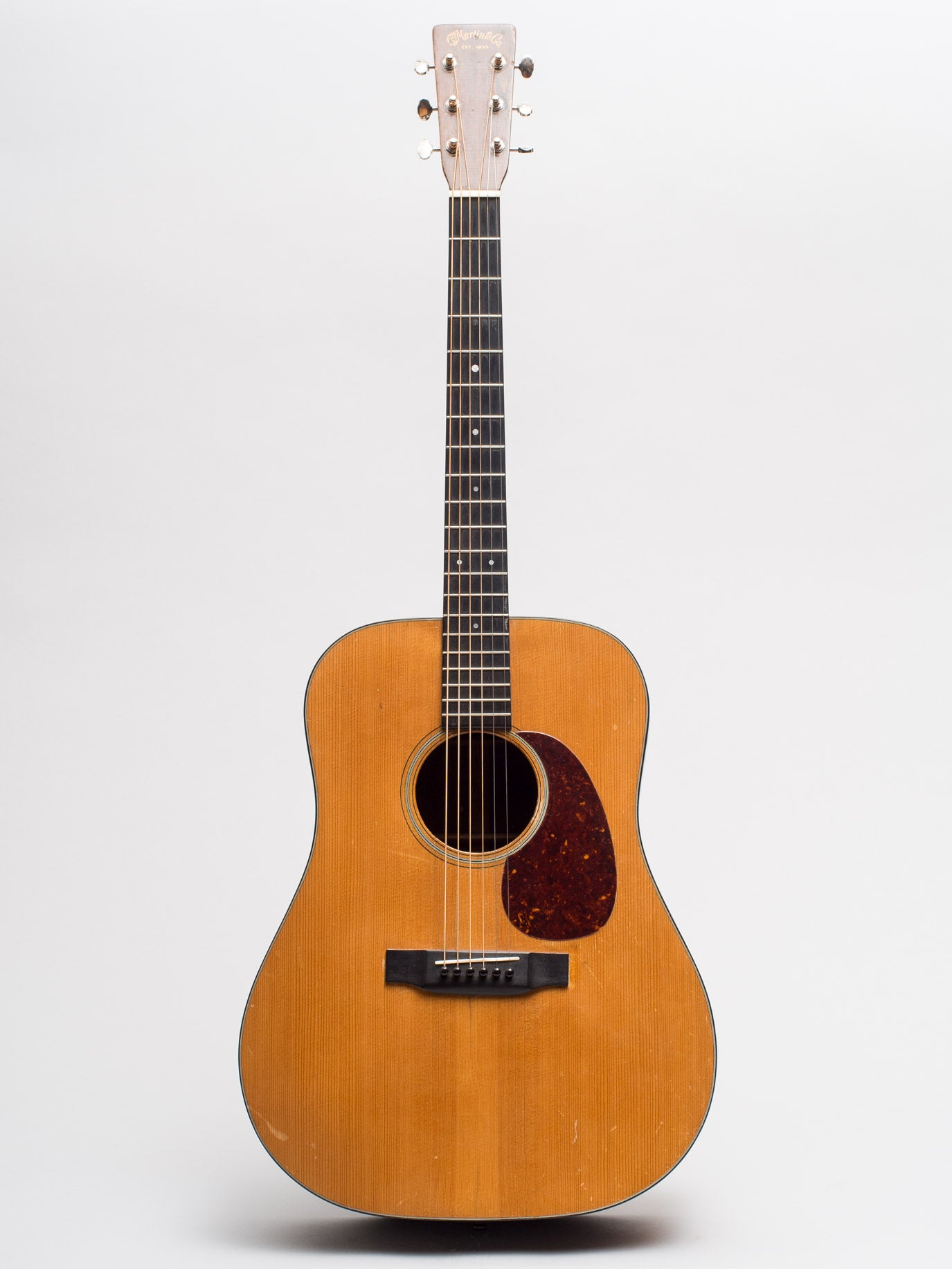 Martin D-18 カスタム 1944 Martin D-18 – TR Crandall Guitars