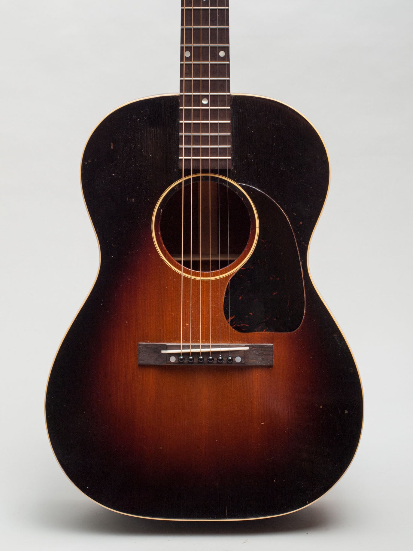 1945 Gibson LG-2 Banner