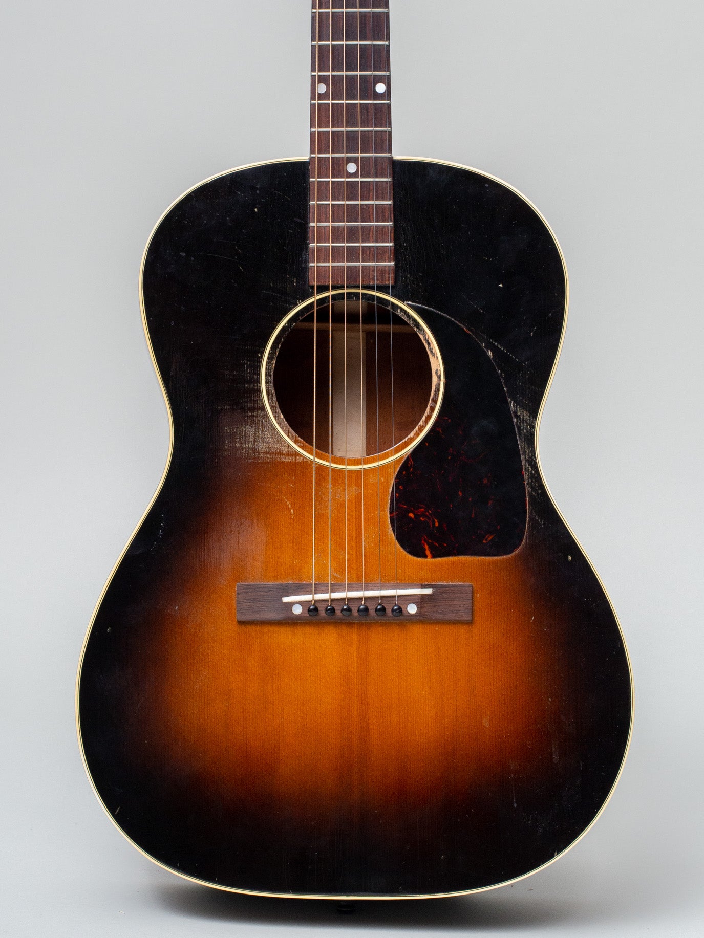1952 Gibson LG-2