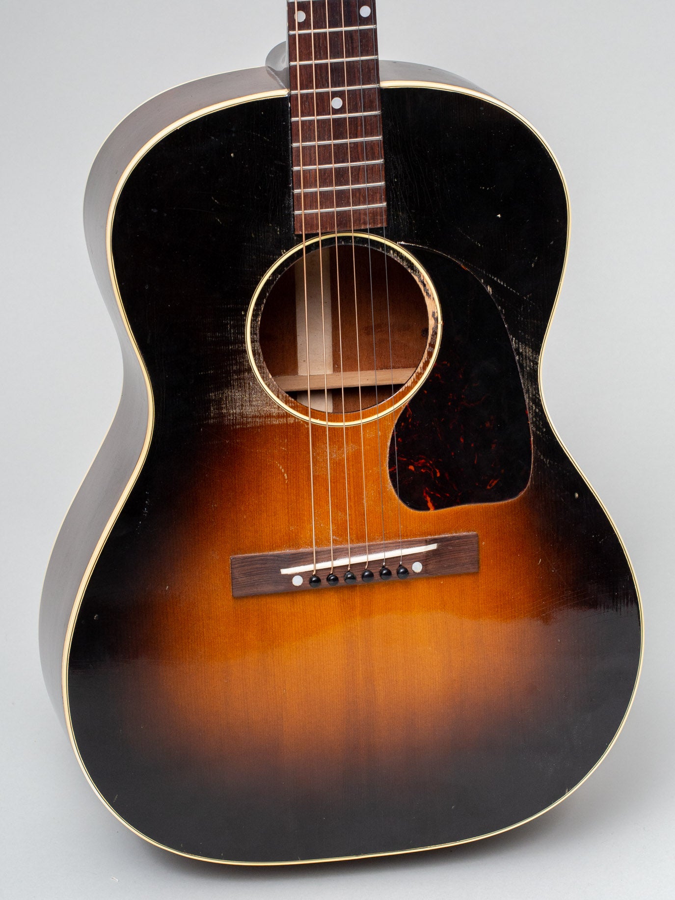 1952 Gibson LG-2