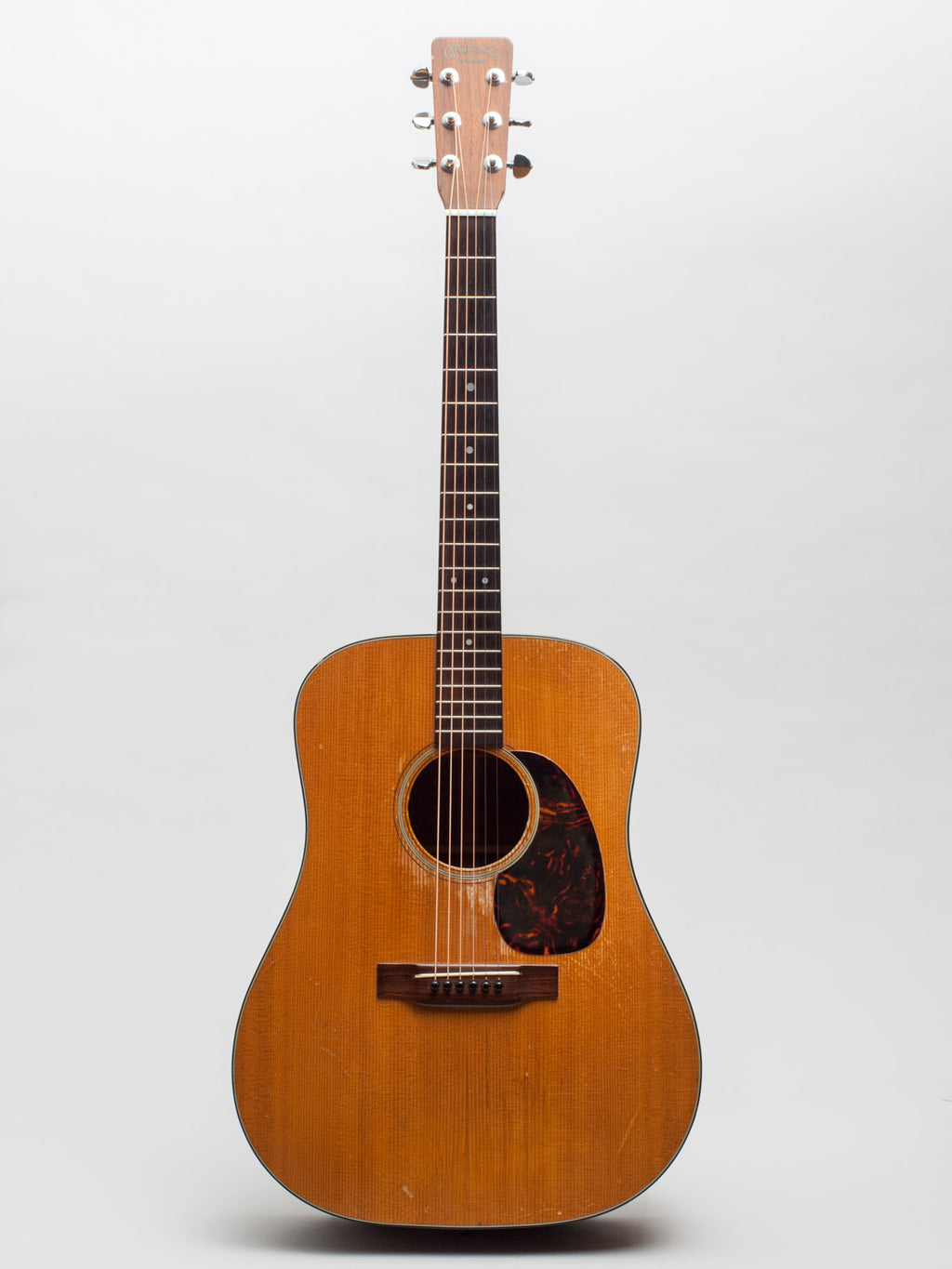 1966 Martin D-18