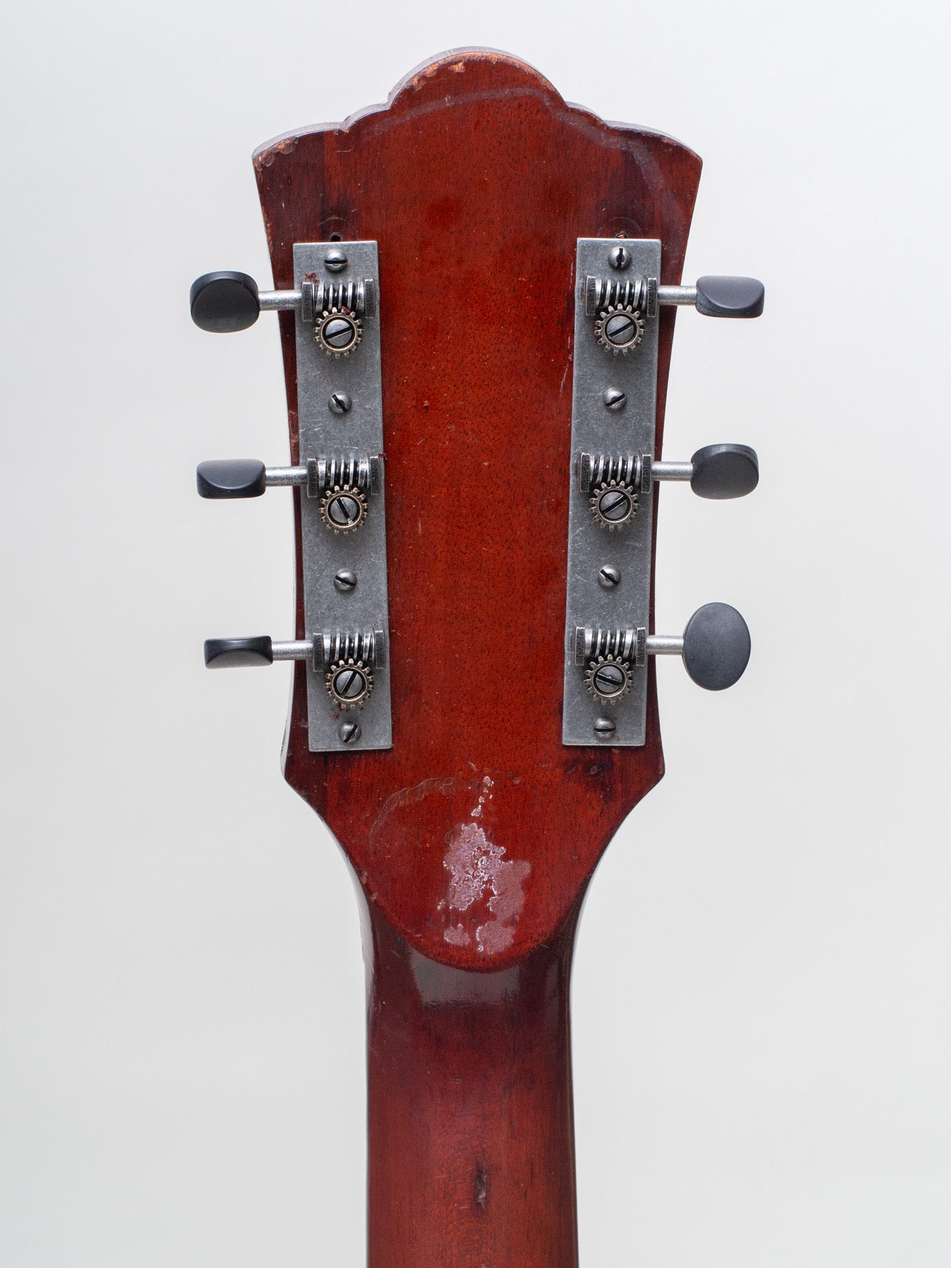 1966 Guild M-20