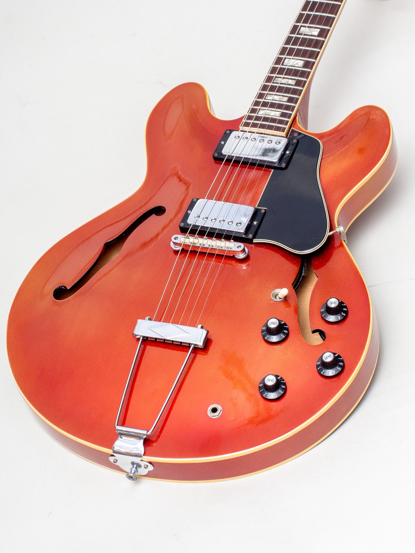 1968 Gibson ES-335 Sparkling Burgundy Metallic