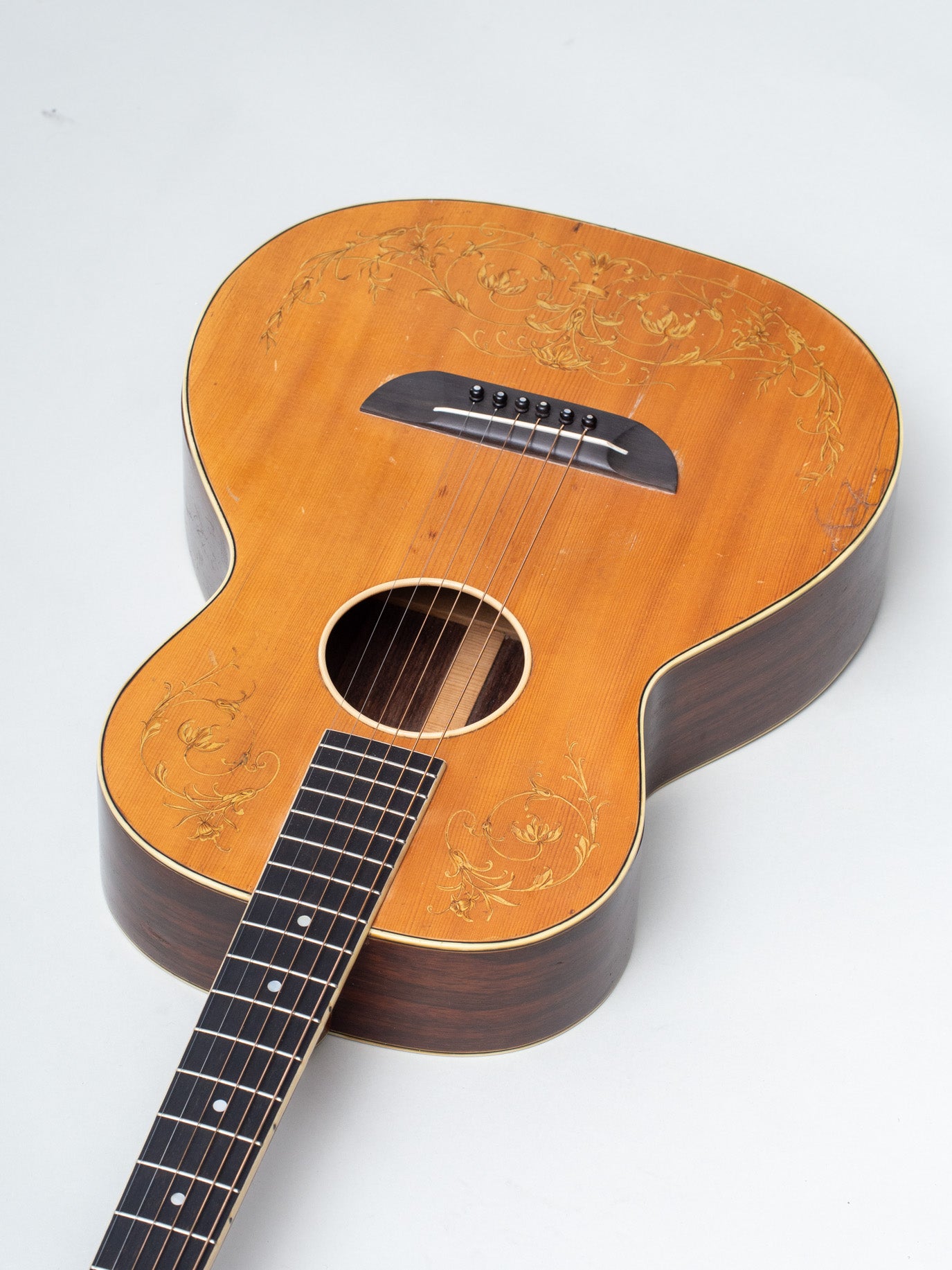 C. 1925 Washburn Style A