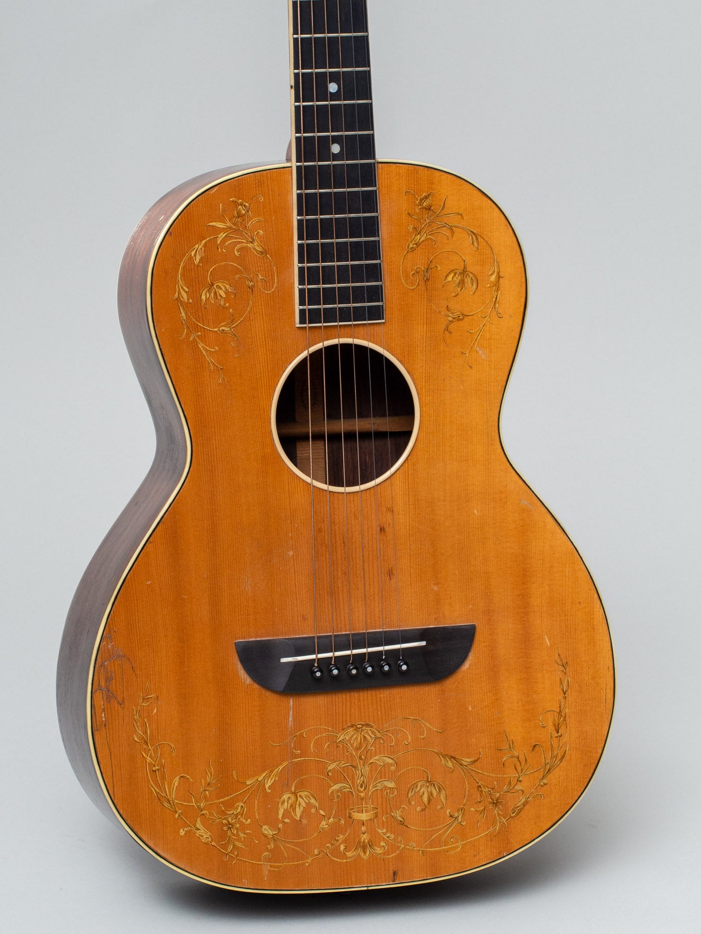 C. 1925 Washburn Style A