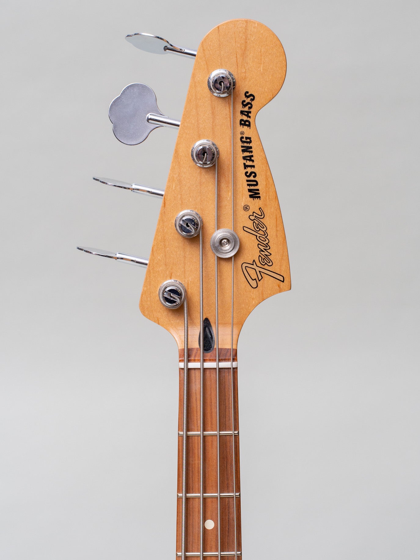 Used Fender Mustang