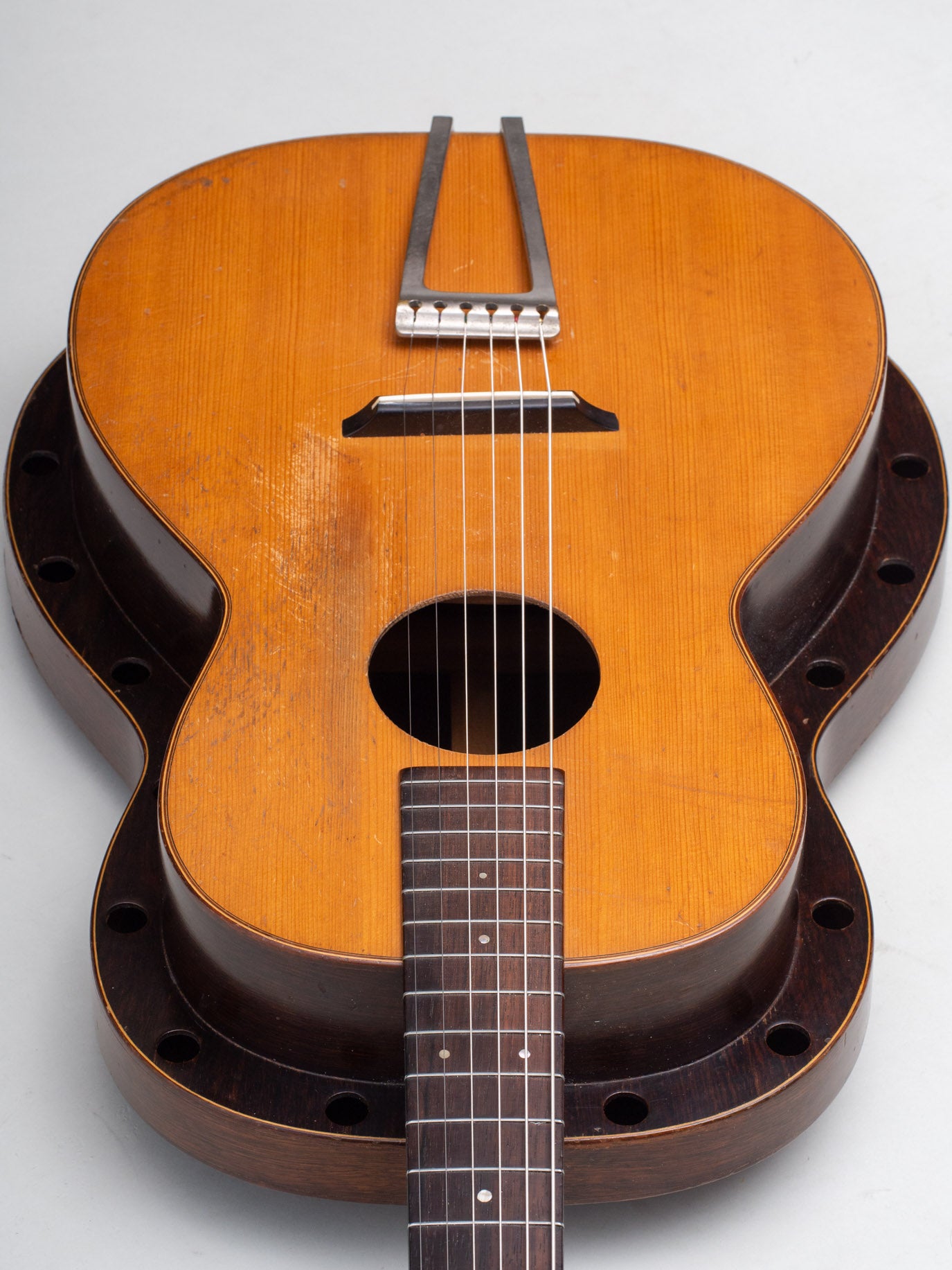 C. 1930 Martin Paramount Style L